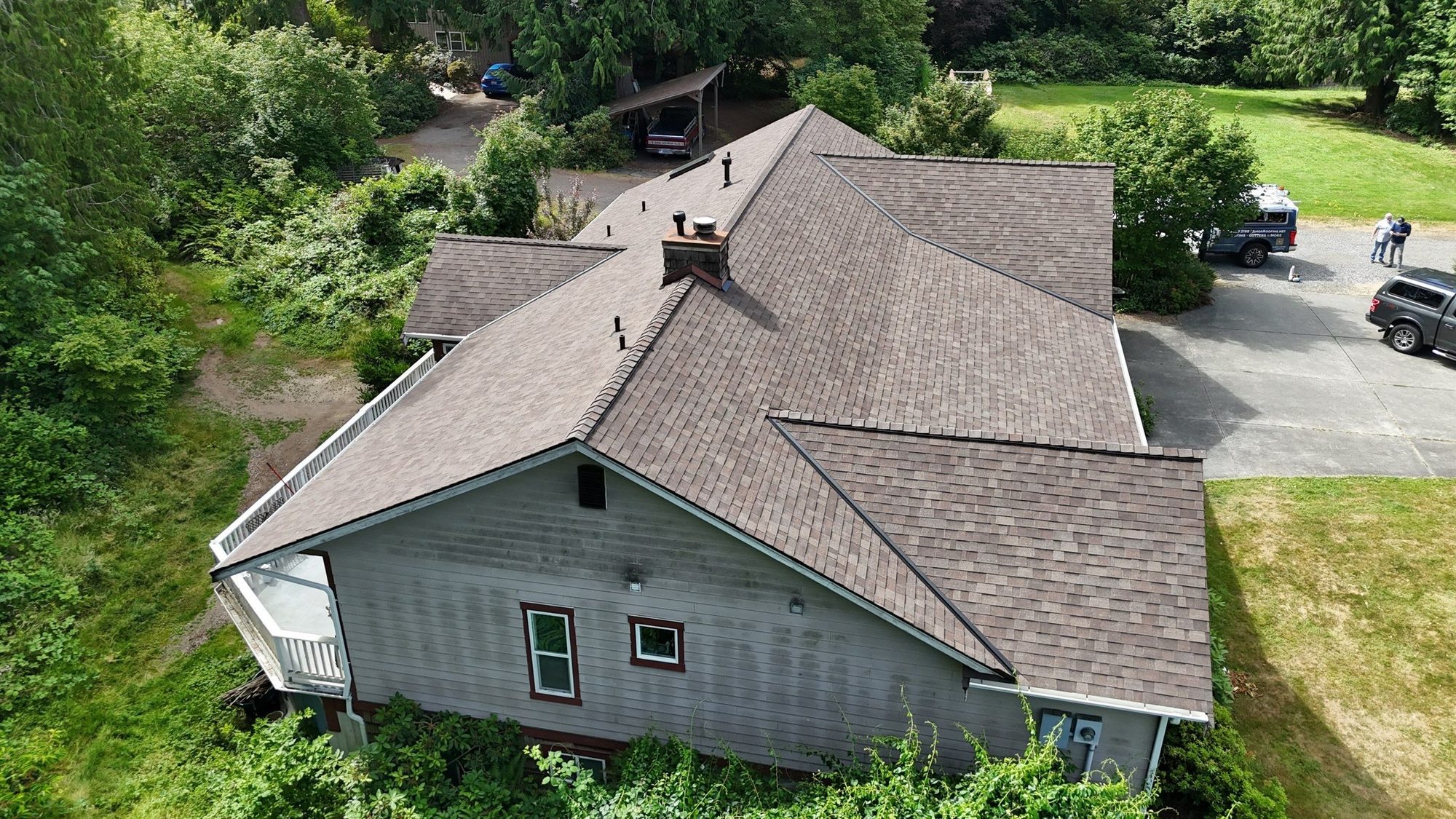 Rear aerial of the Malarkey Heather Grey asphalt shingle roof and driveway, Lake Stevens, WA