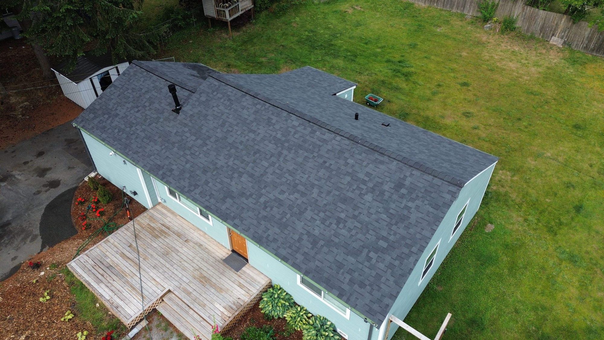 Amor Roofing Midnight Black asphalt roof in Edmonds, aerial