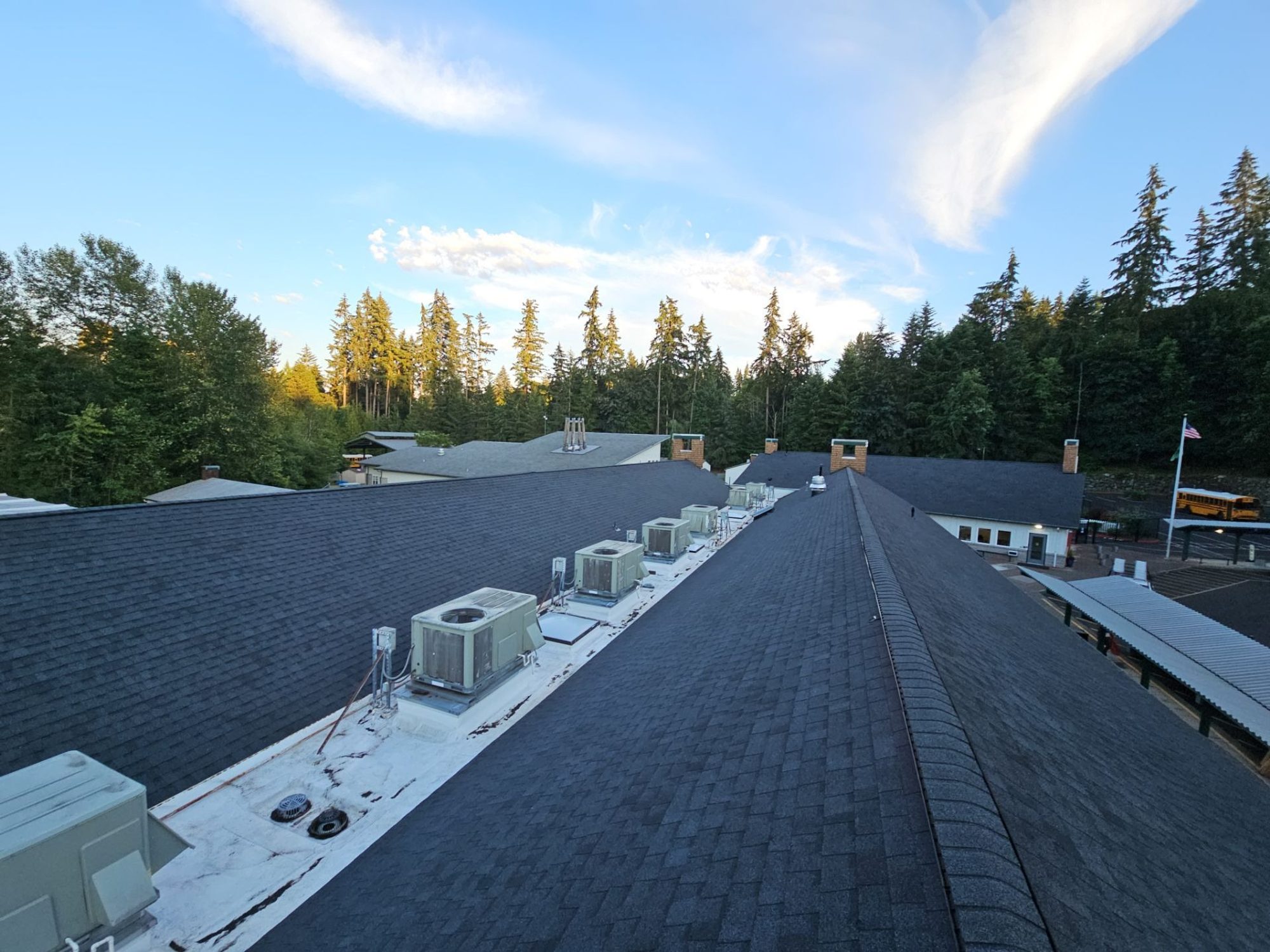 Amor Roofing Antique Black asphalt roof in Woodinville, a 05