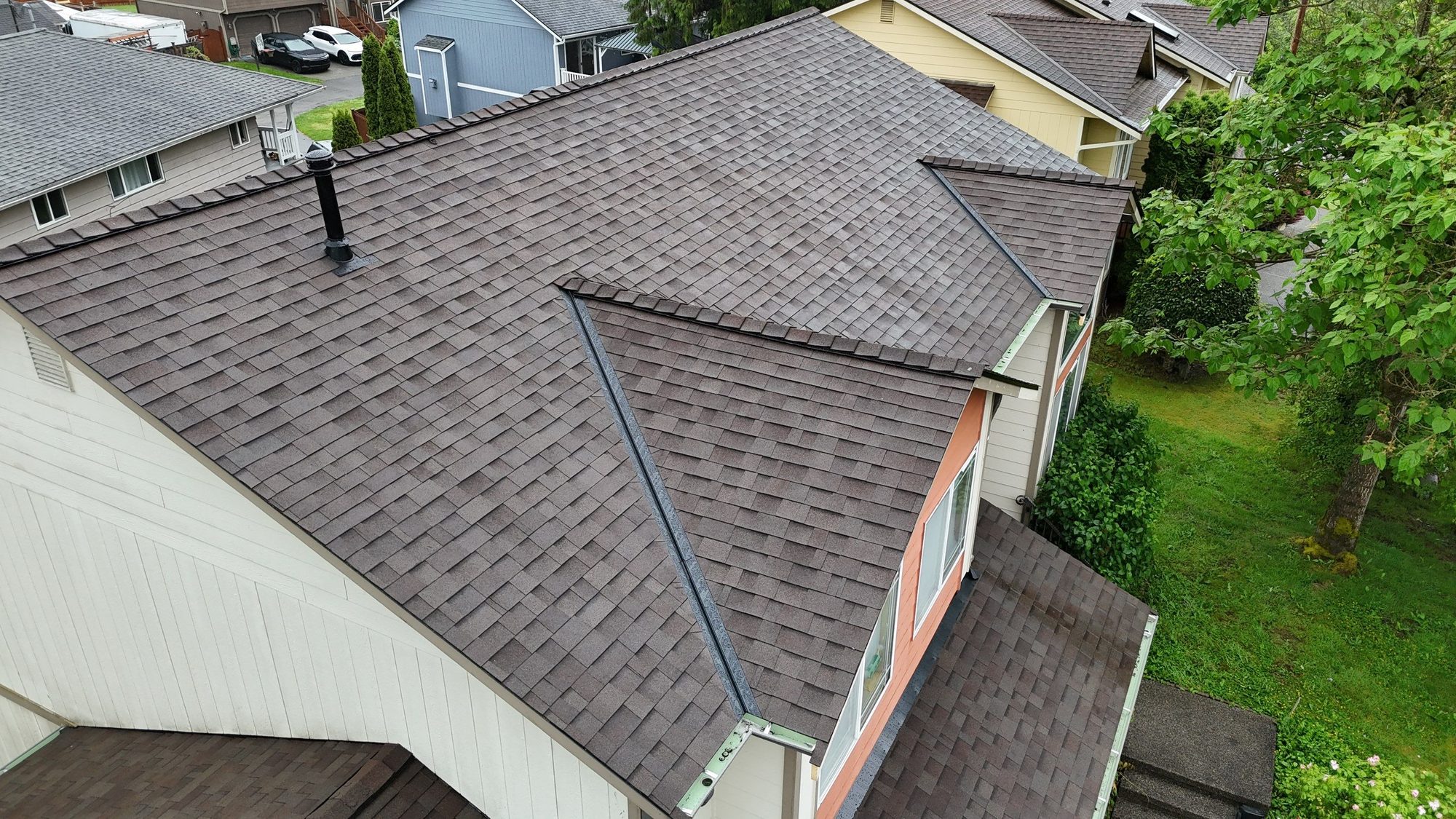 Amor Roofing Heather asphalt roof in Snohomish, aerial finished roof