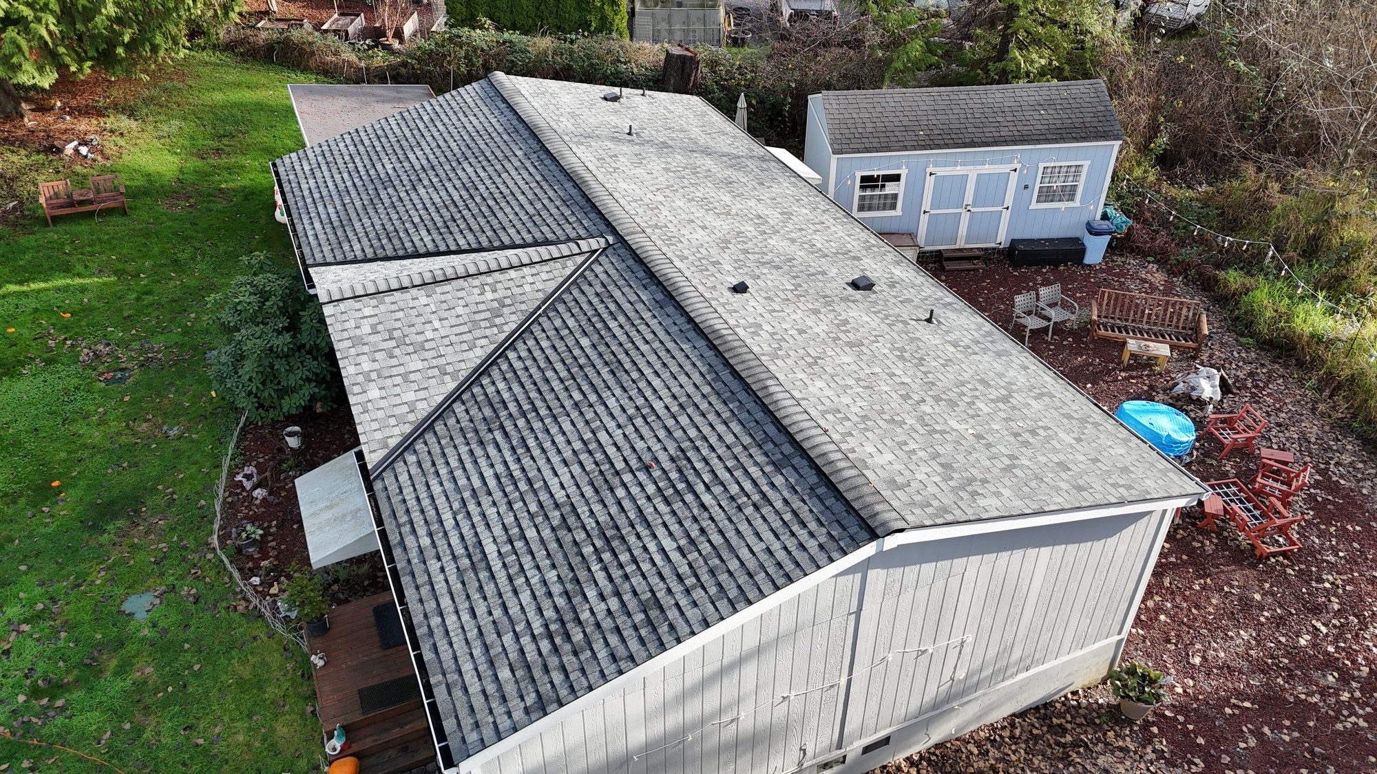 Amor Roofing Pewter Gray asphalt roof in Arlington, aerial roof 02
