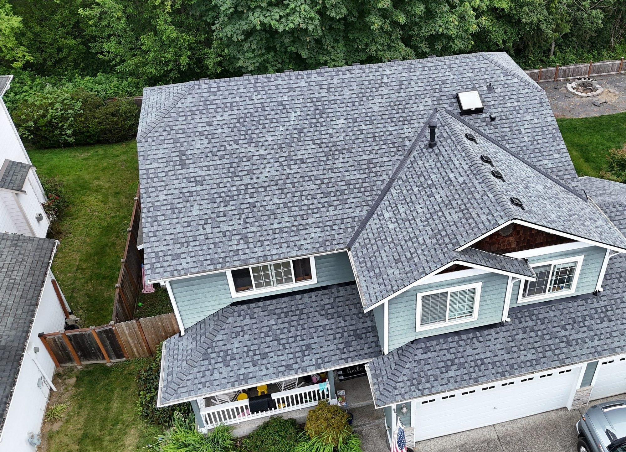 Aerial of the Pabco Premier Pewter Gray asphalt shingle roof from the front with both dormers, Marysville, WA