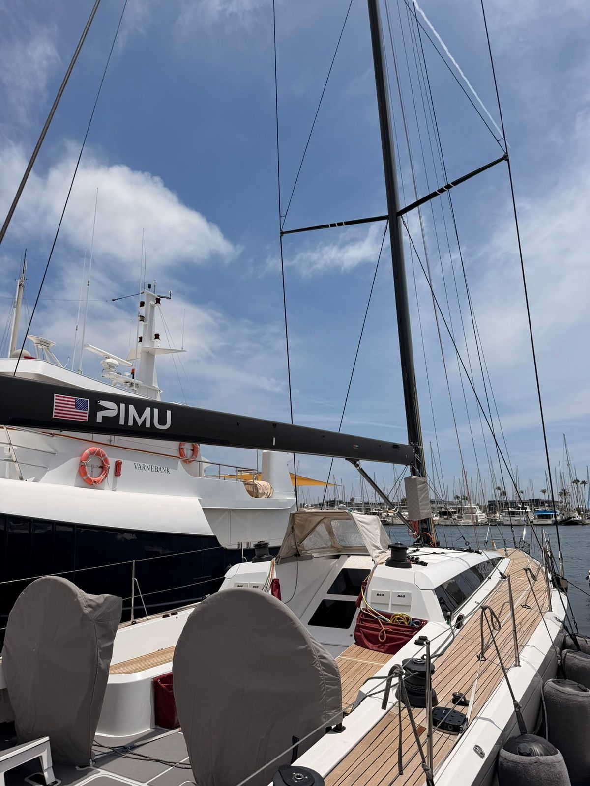 Boom and cockpit from the stern