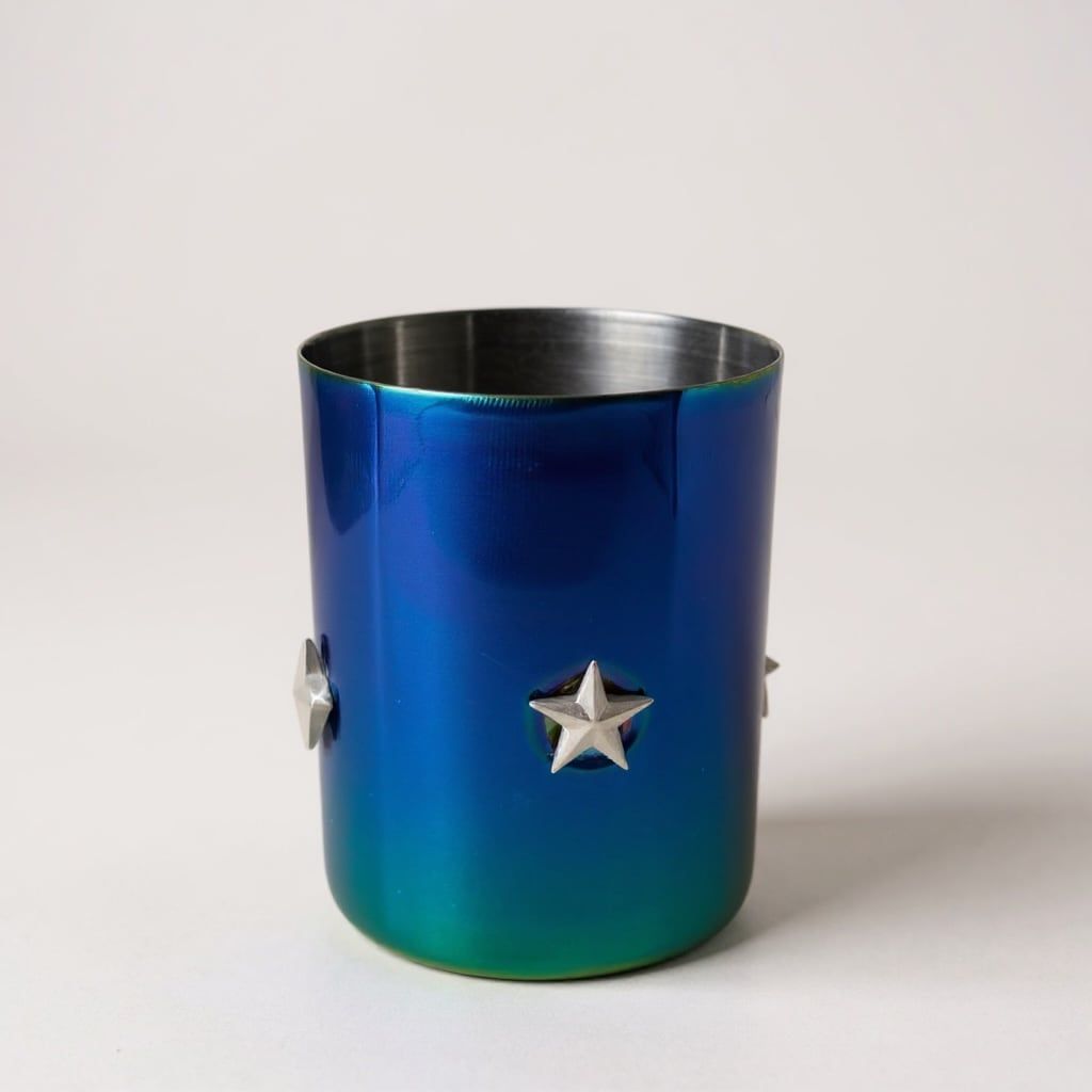 Green rainbow-PVD 4-inch Icon tumbler with a white star motif