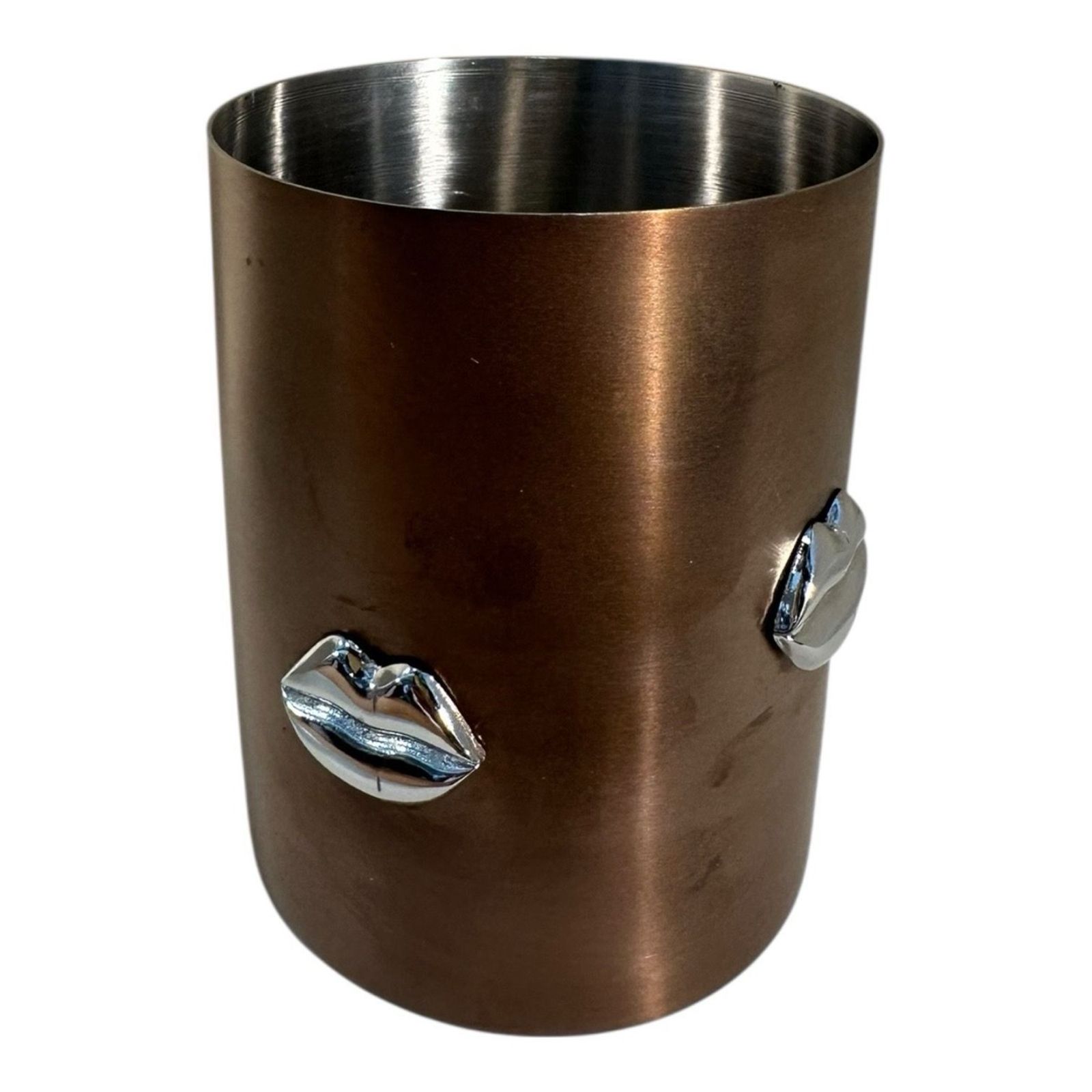 Copper-PVD Icon mule mug with sculpted silver lips motif