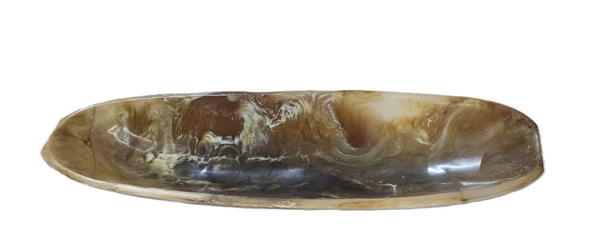 Marbled resin serving board