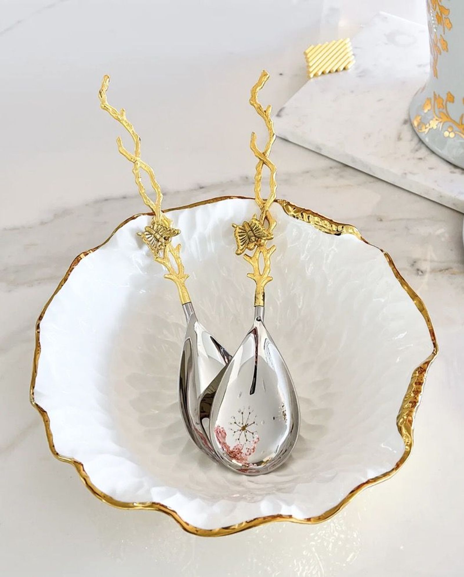 Gold lily-pad decorative bowl