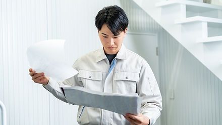 建設現場と3D図面を扱うAIエージェントのイメージ
