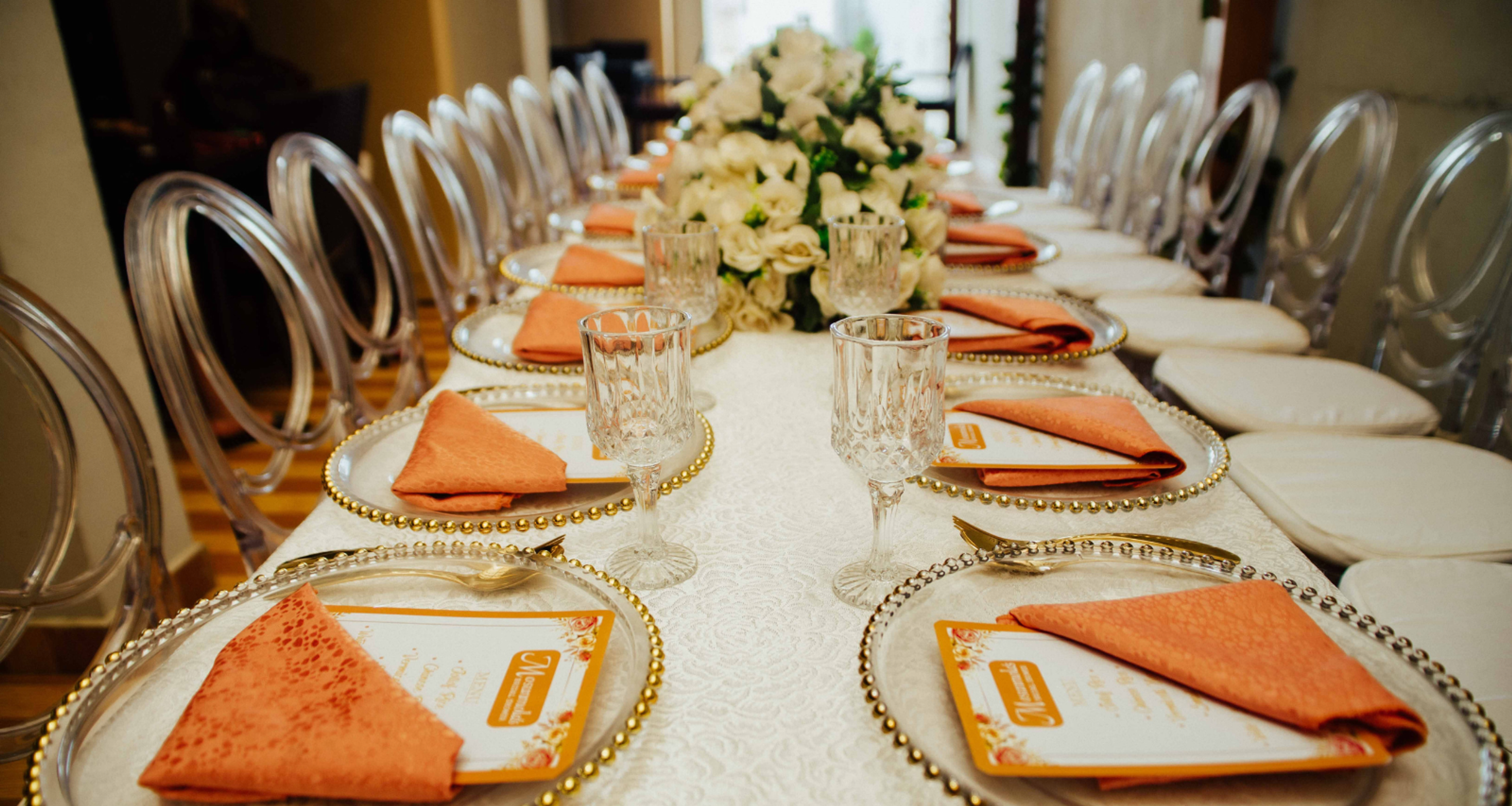 table assise diner client paris