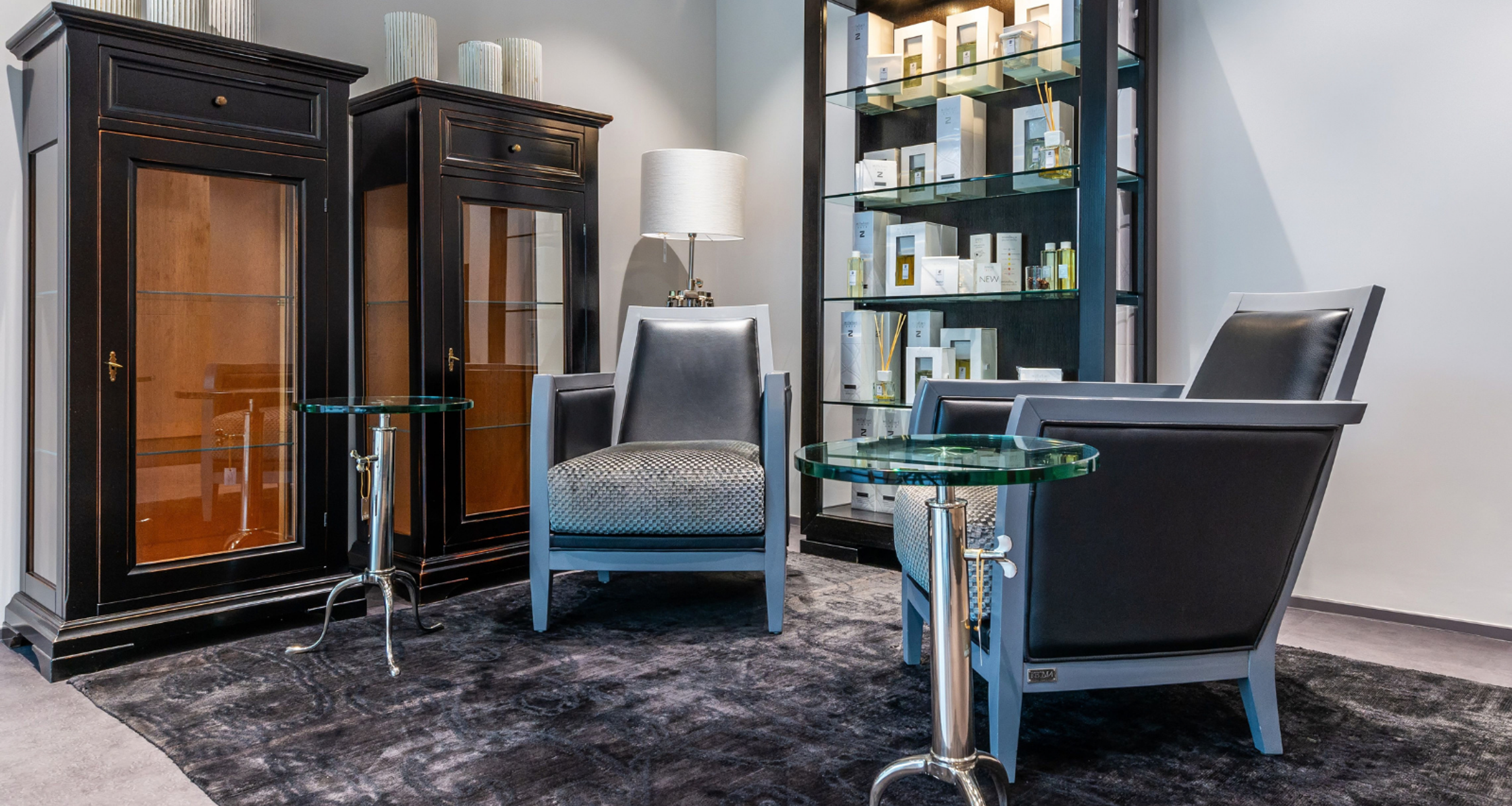 showroom elegant paris