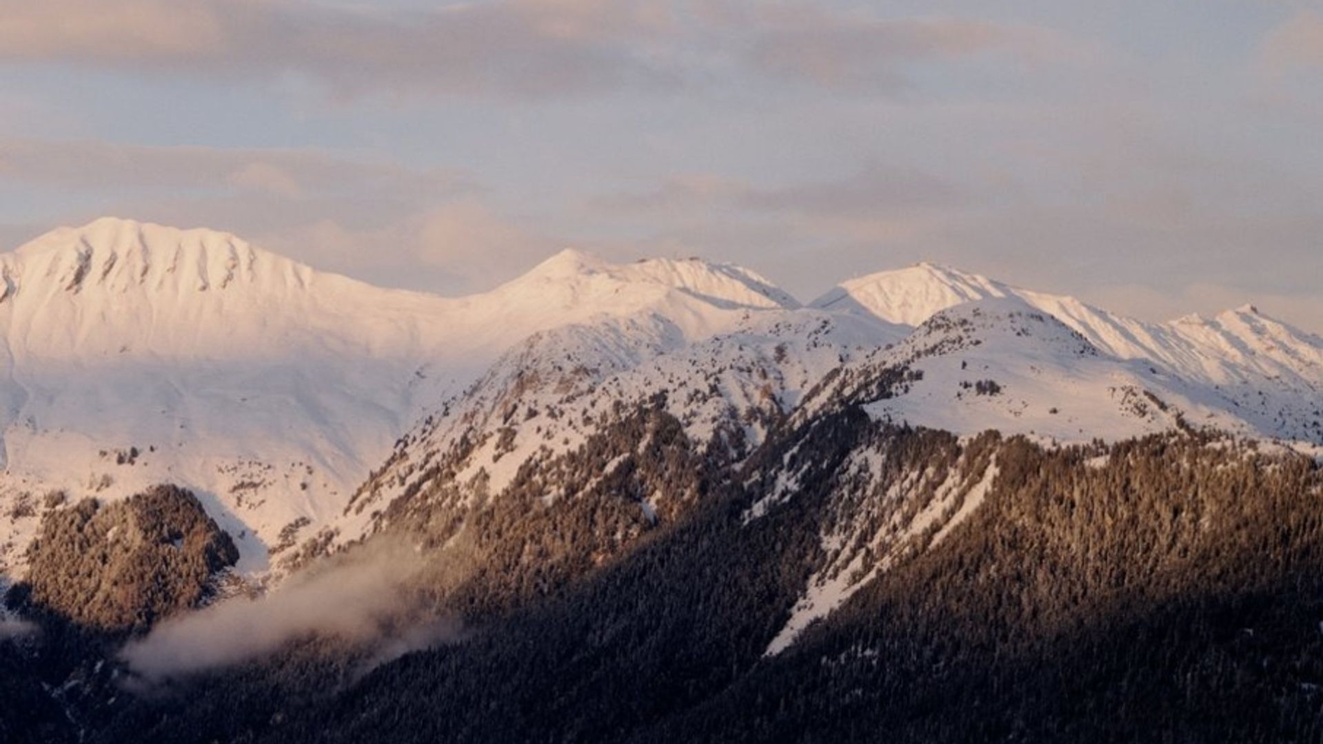 Snow Report Feb 7: Best Snow Worldwide Today