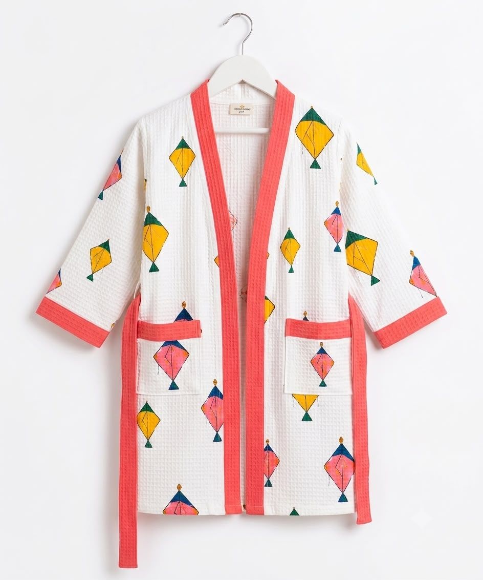 Little Chiku Kids Waffle Cotton Bathrobe – Kite Print