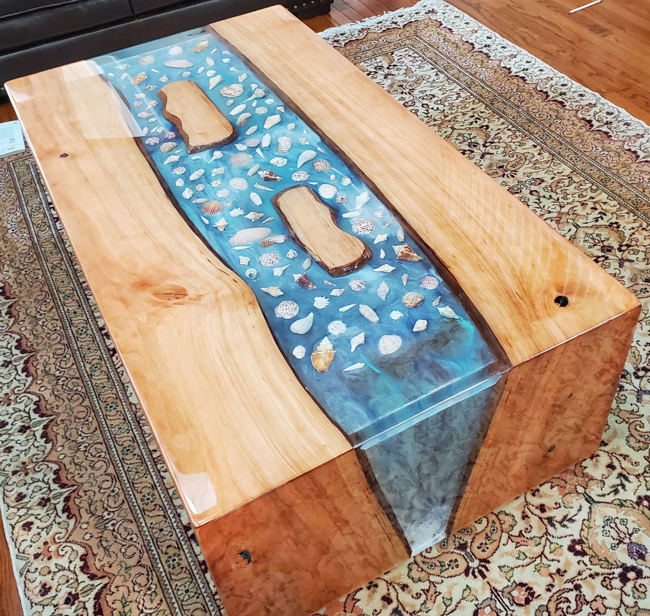 Coffee River Table — photo 2