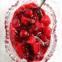 cranberry pear sauce