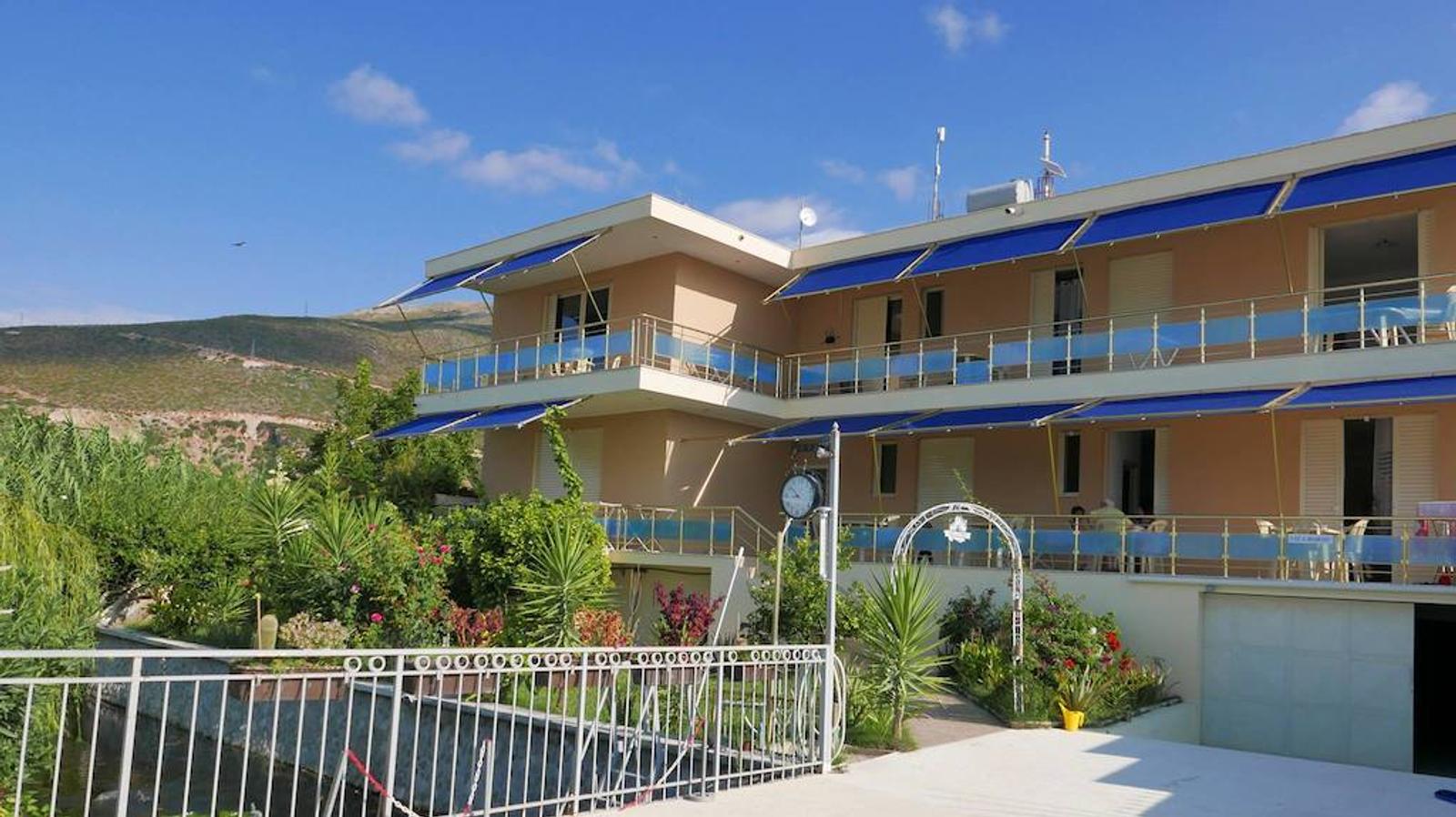 Vila Borsh frontal view
