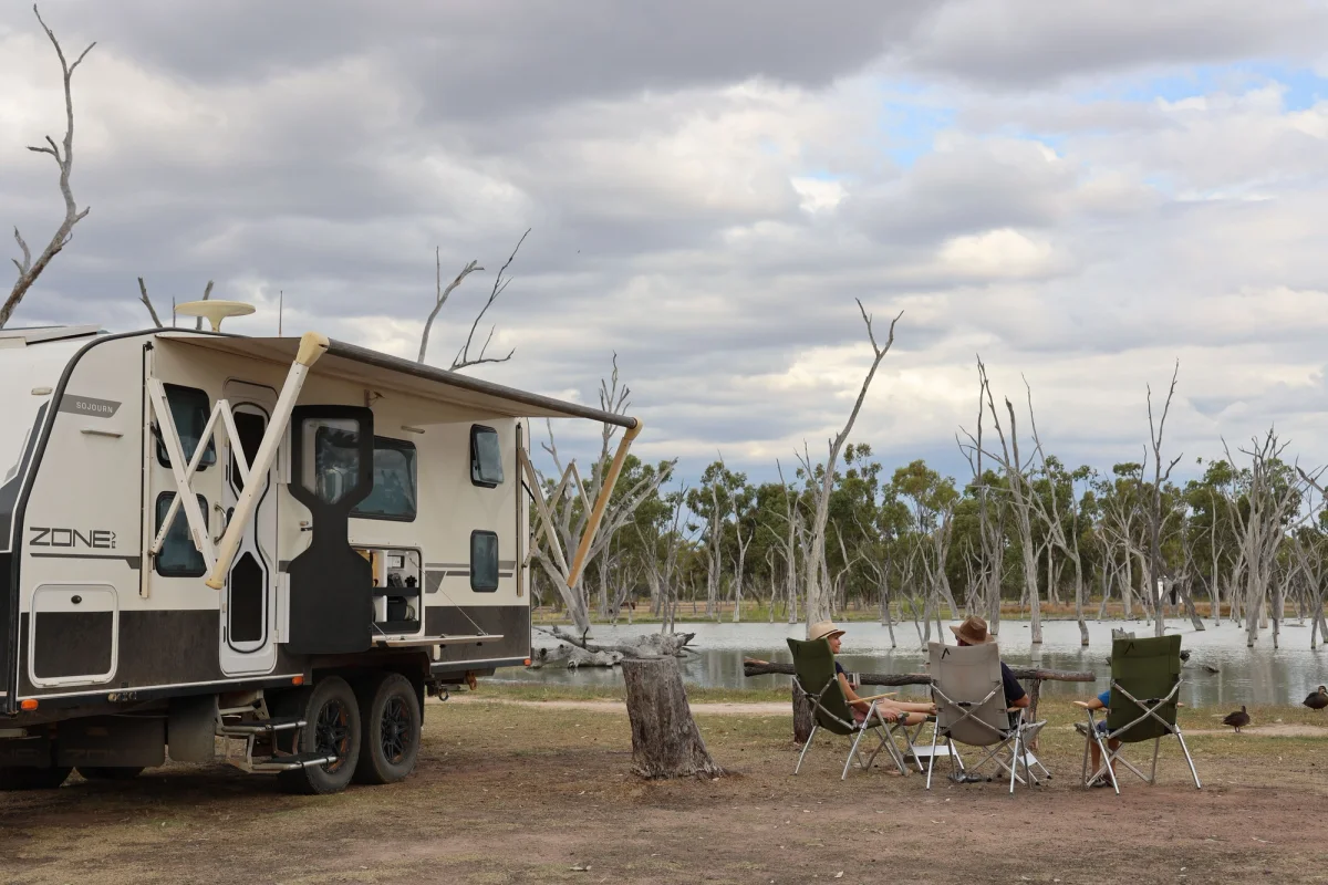 caravan camping at lara wetlands