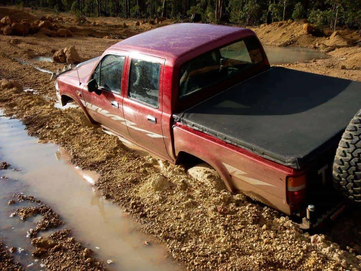 Snatch strap recovery