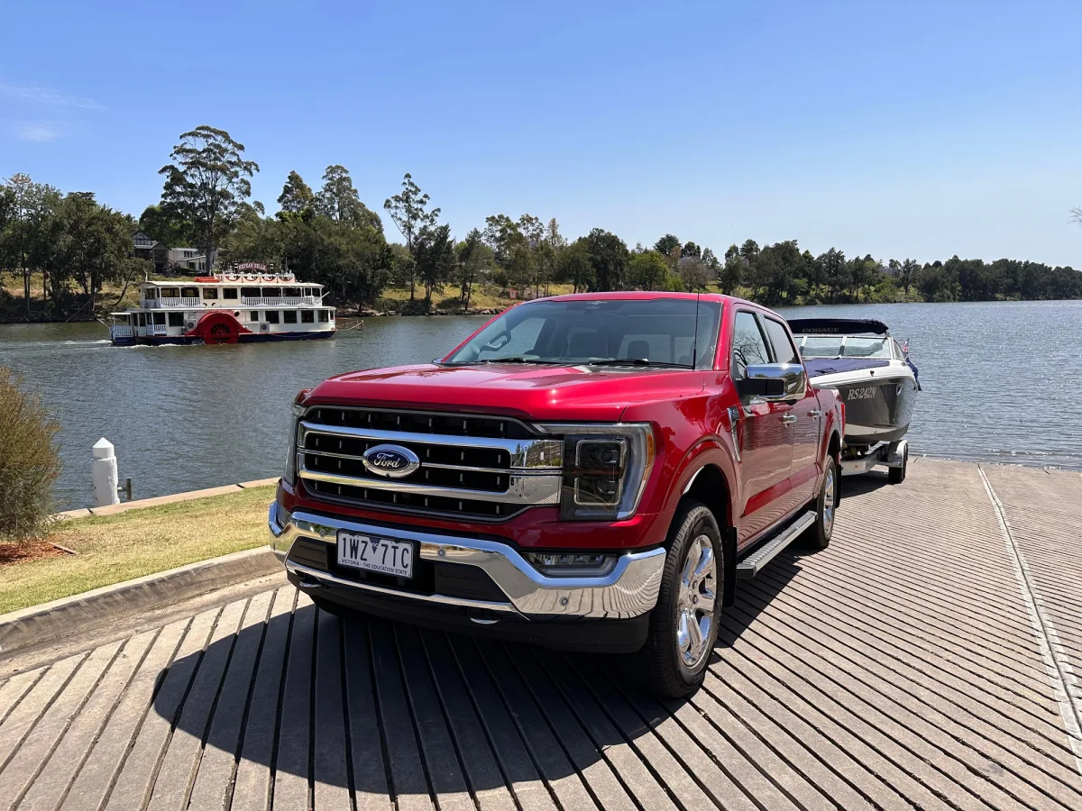 ford f150 towing a boat