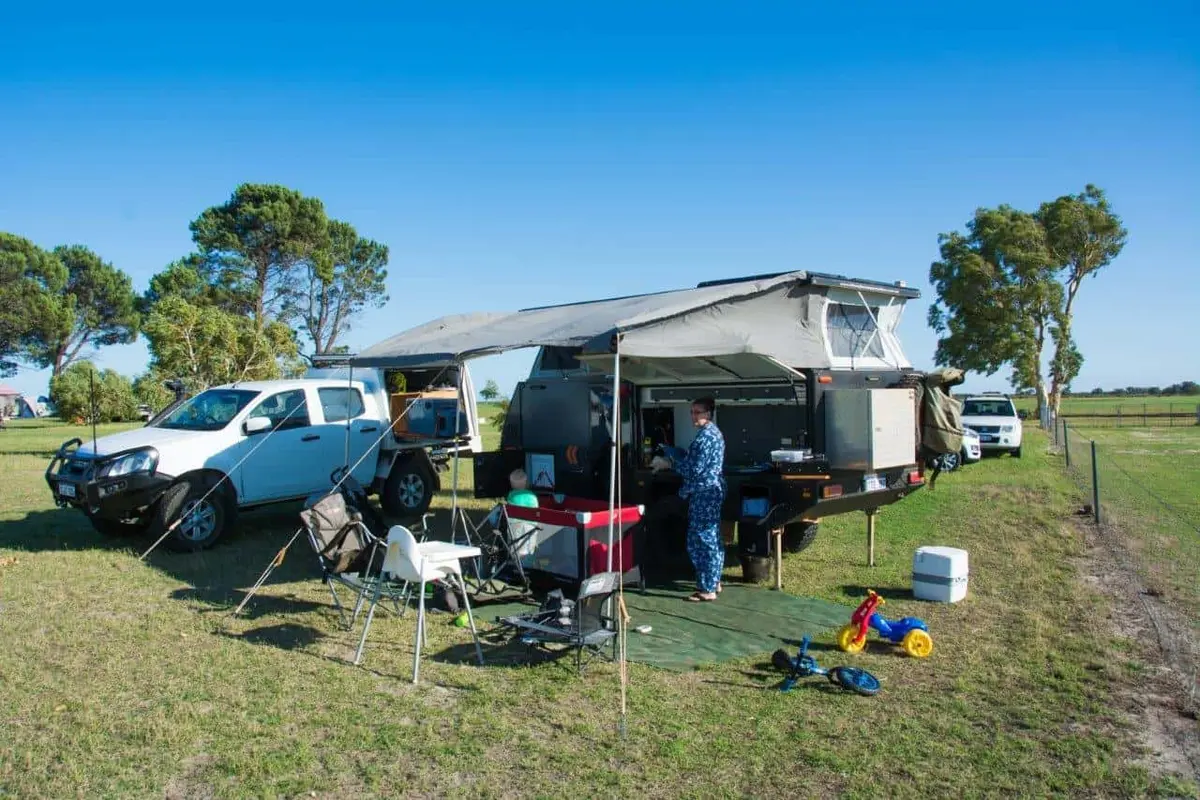 windy at Nambung Station