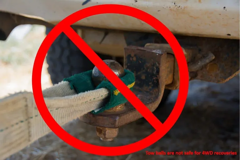 Tow ball 4WD Recovery