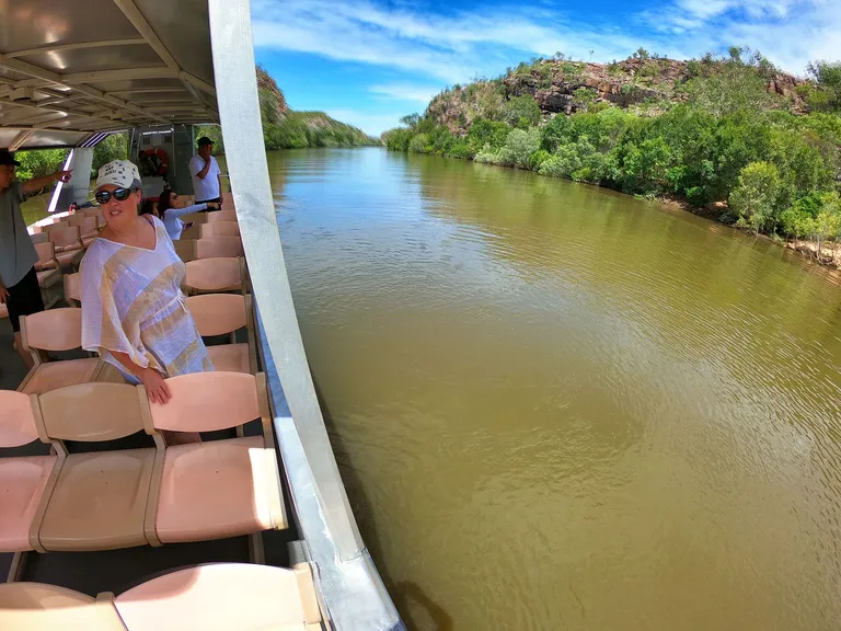 boat tours are empty in the west season