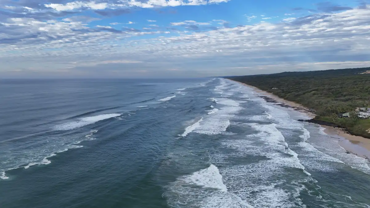 coastline and beach erosion kgari fraser island