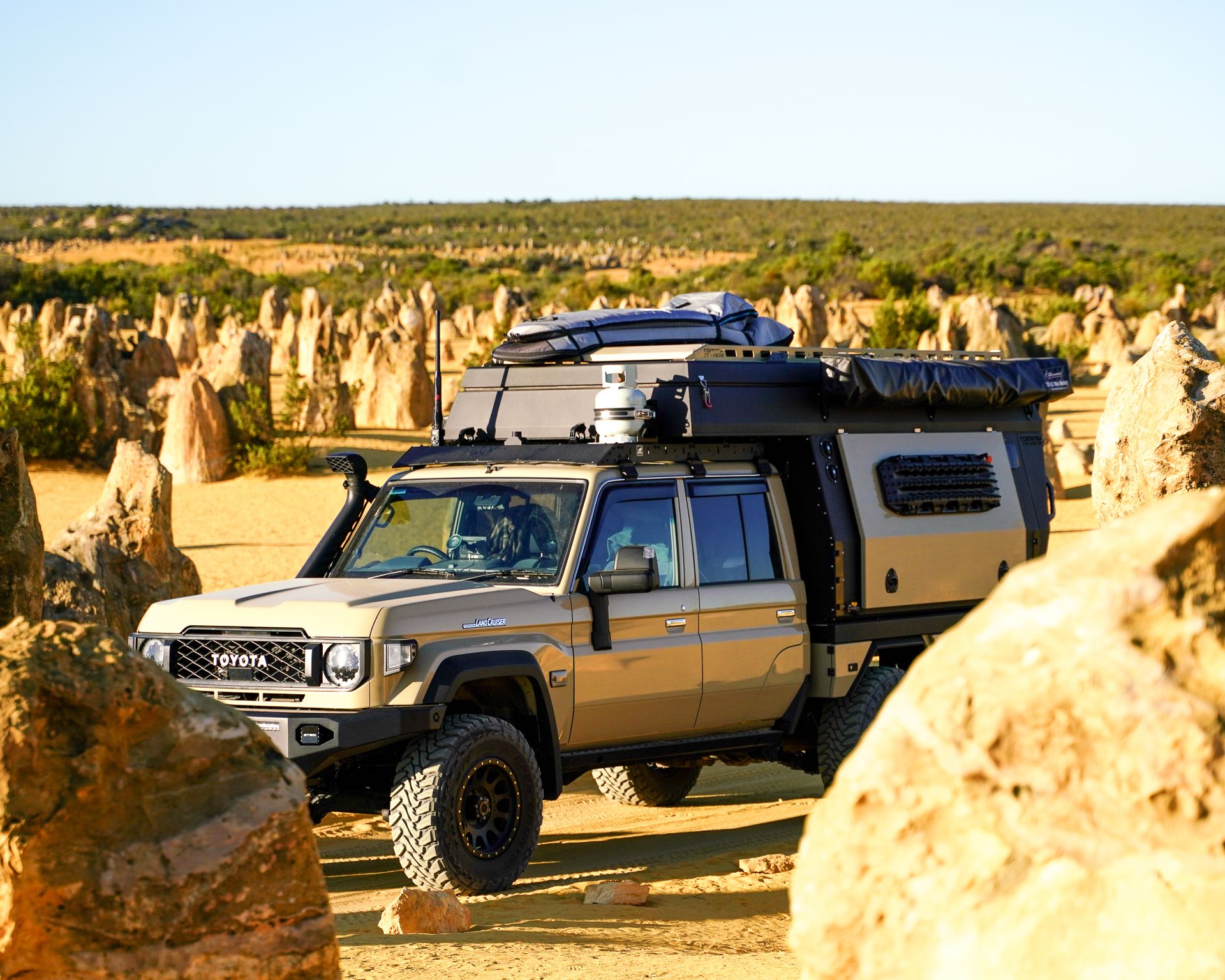 Toyota LandCruiser 4X4 among the Pinnacles Desert in WA