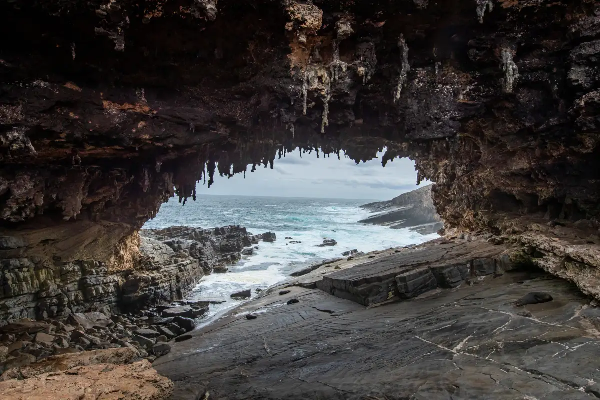 admirals arch kangaroo island