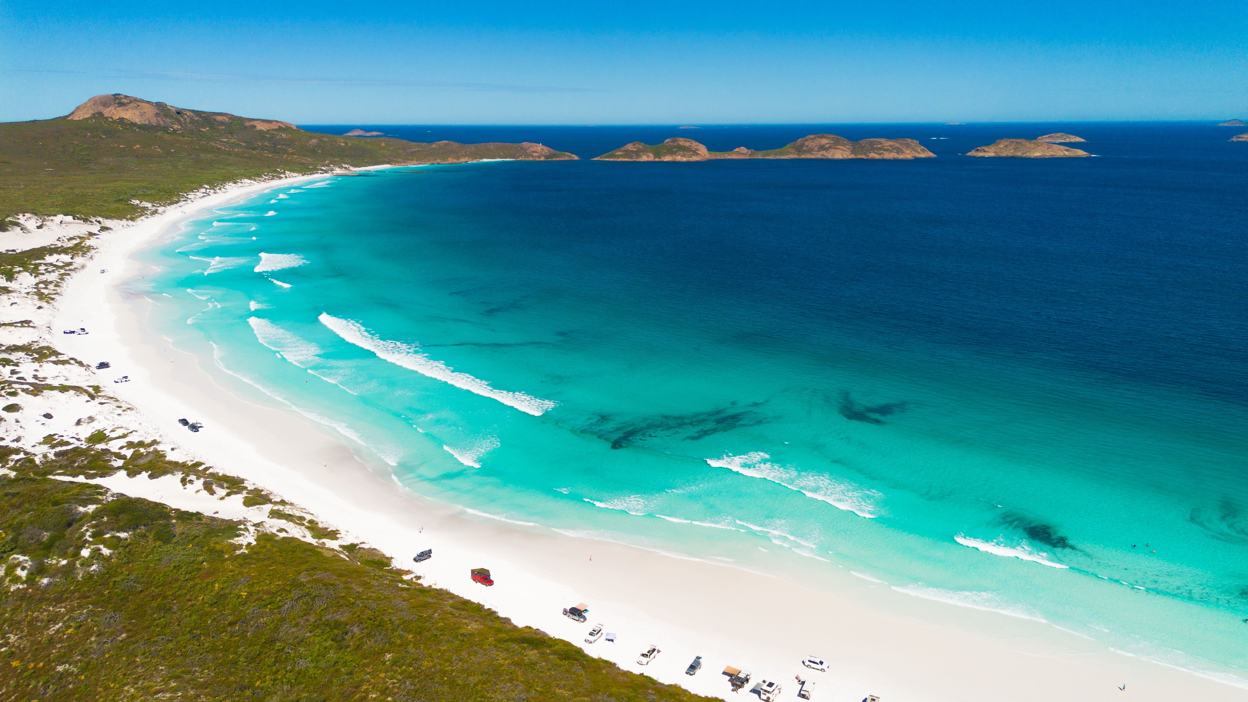 Lucky Bay panoramic shot