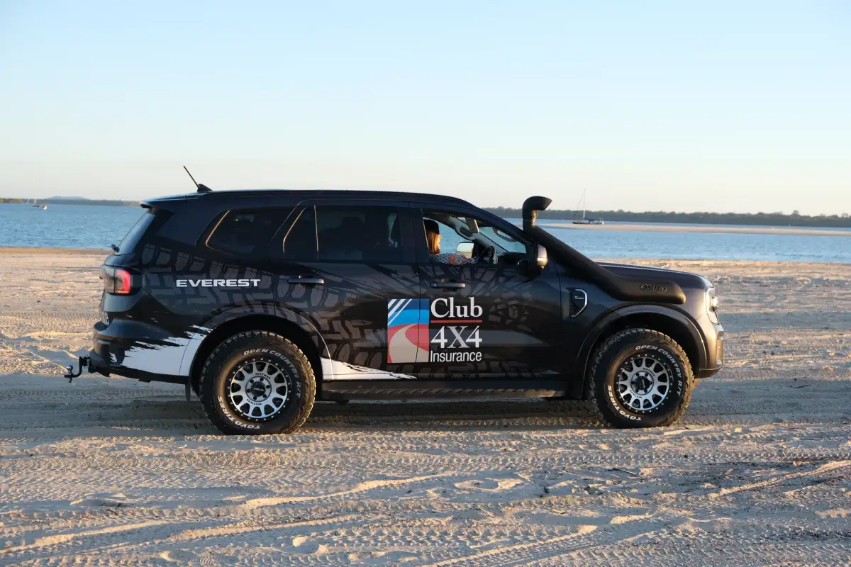 Club 4X4 Ford Everest on the beach