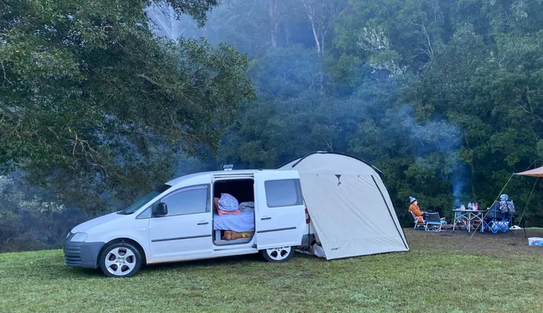 VW Caddy camper