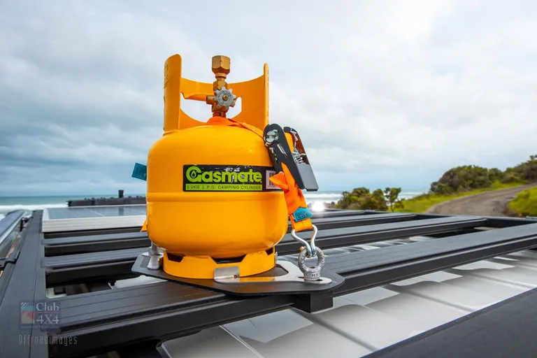 gasmate tie down roof rack bracket gas bottle 4wd