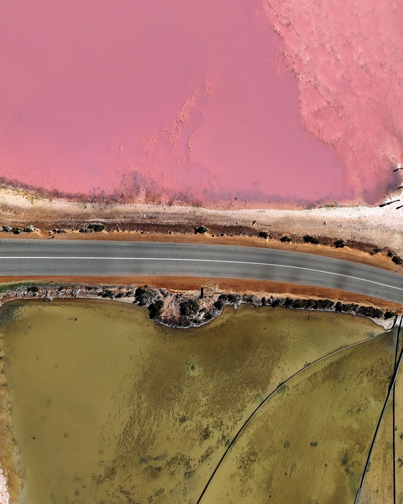 Watermelon Avenue cutting through Lake MacDonnell, SA