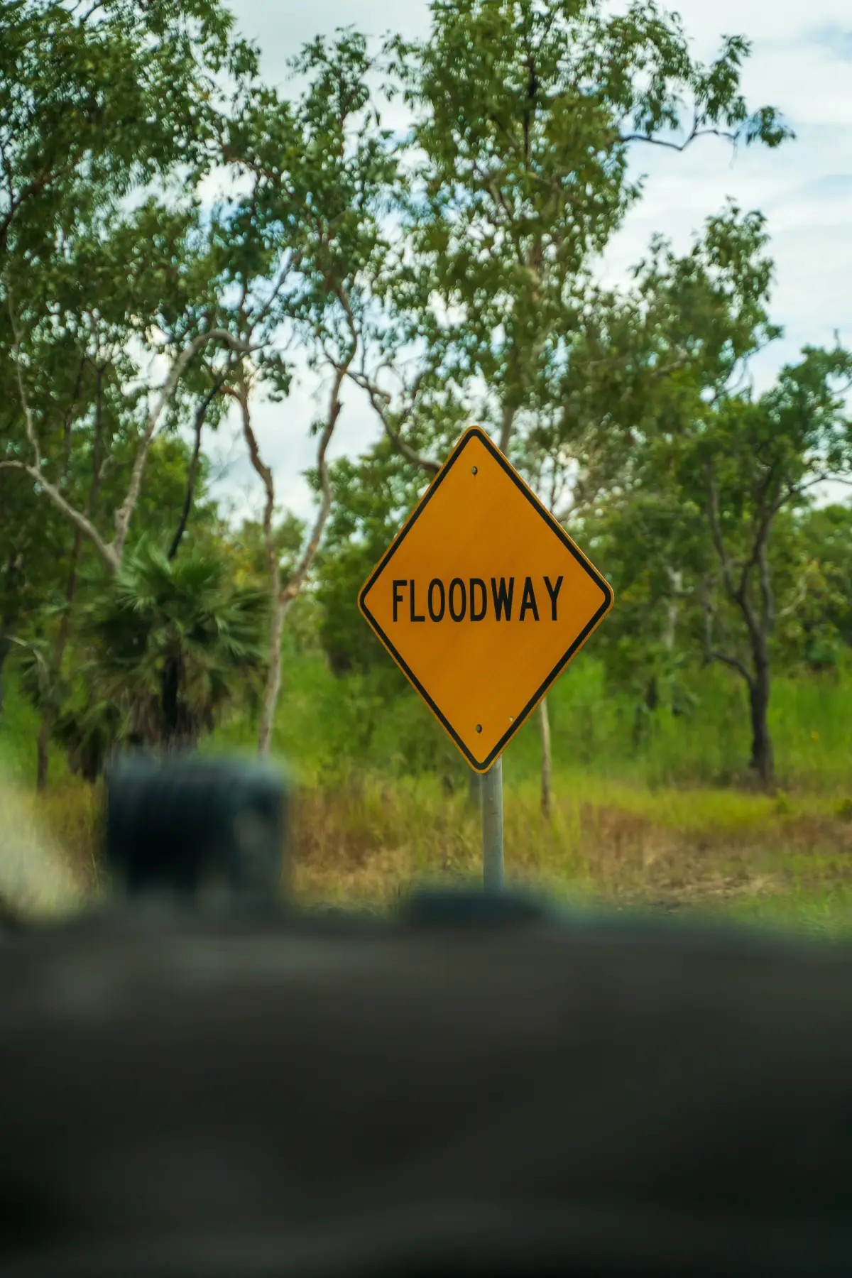 floodway sign gibb river road