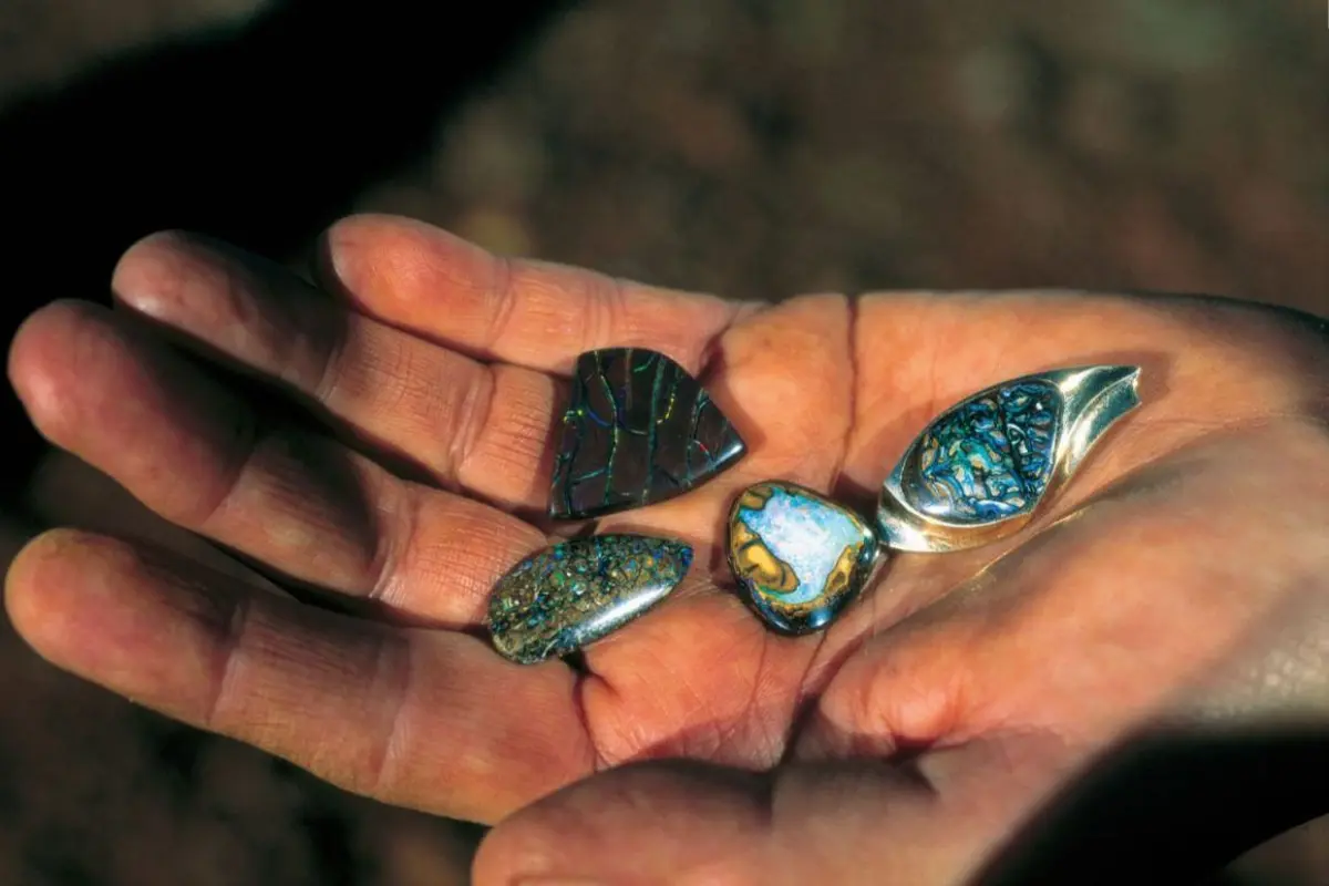 fossicking in australia