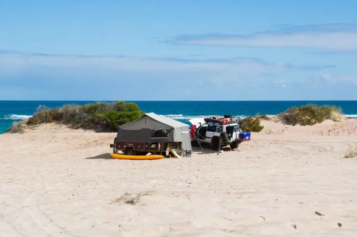 Camping at Lucky Bay Kalbarri