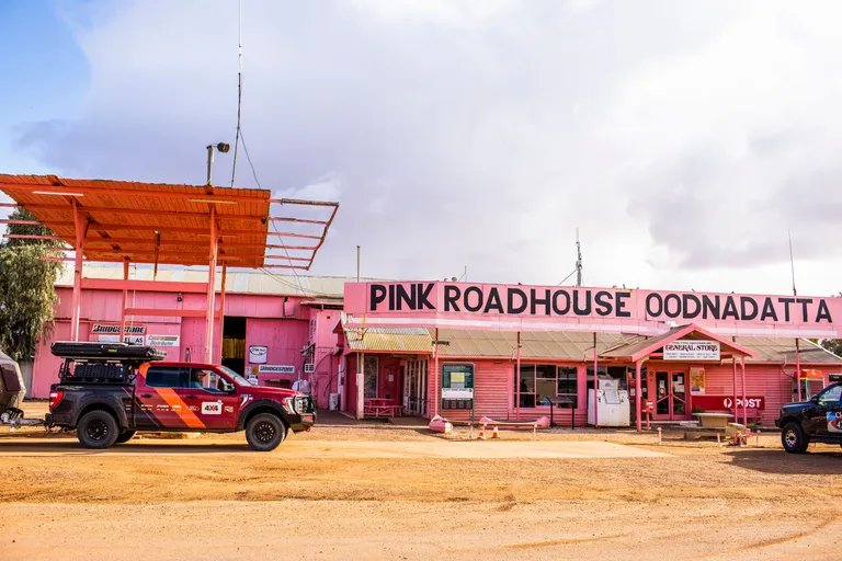 pink roadhouse oodnadatta track