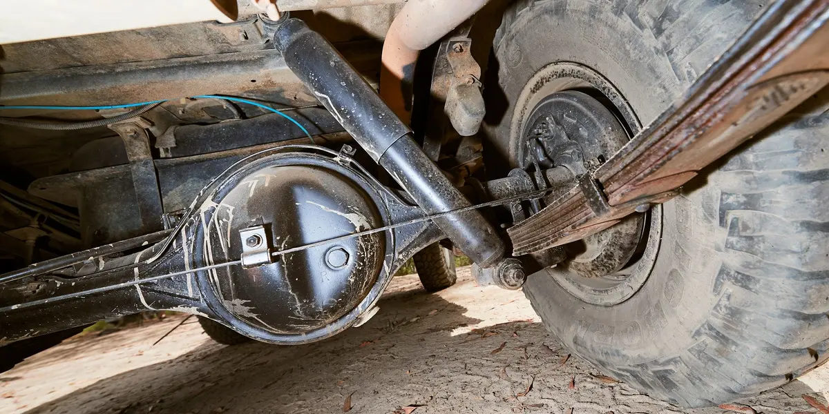 U4052-article-images_VEHICLES-custom-4x4-bj42_image-4