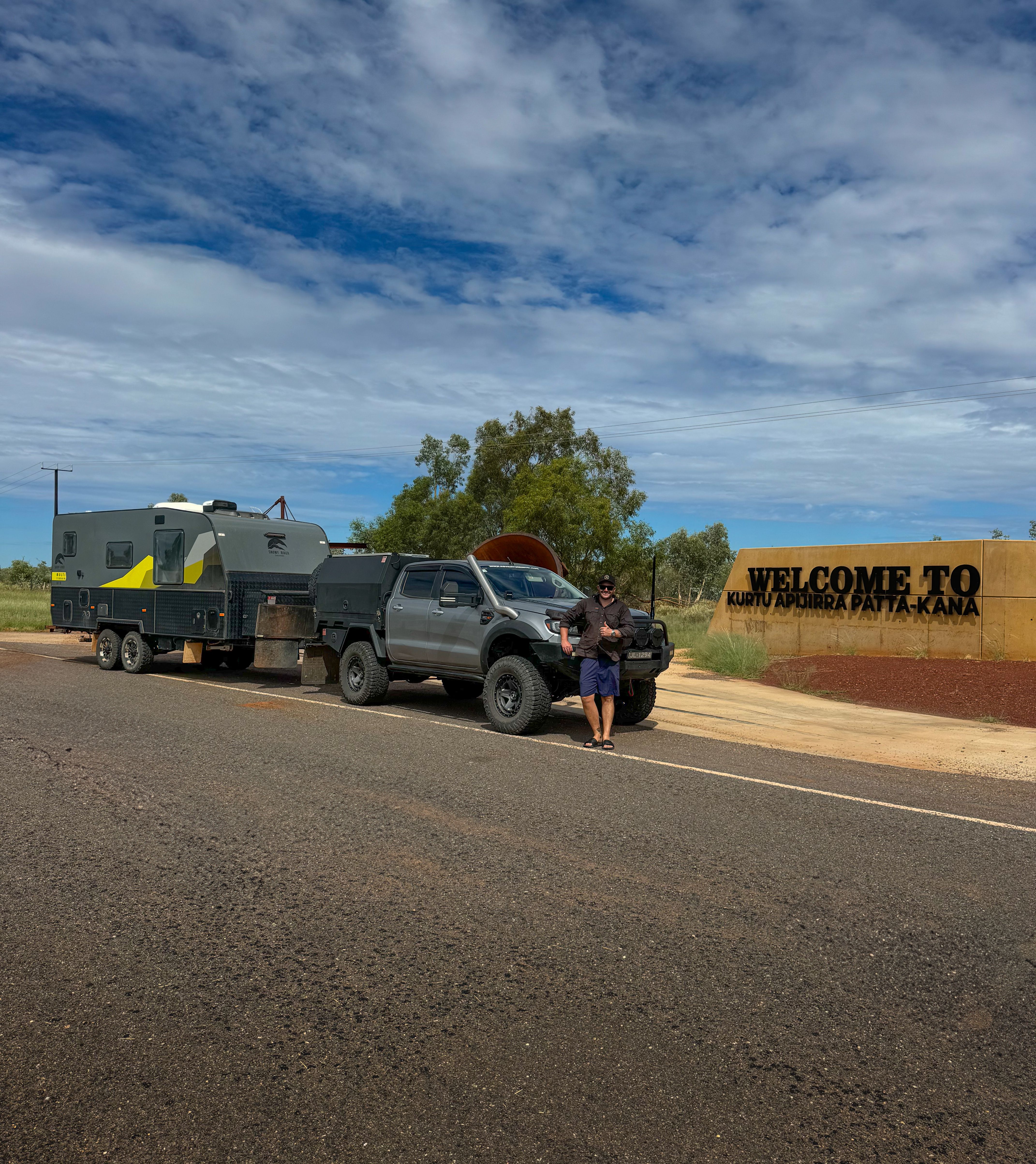 4X4 Ford Ranger in front of Tennant Creek sign