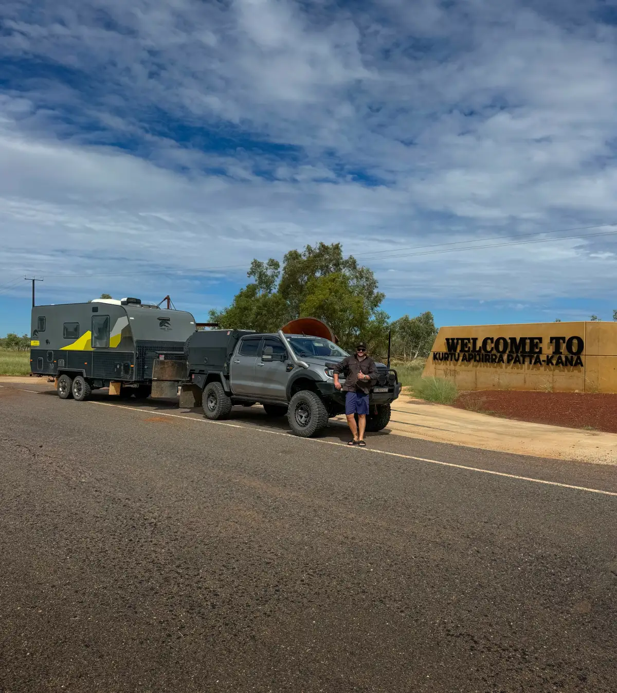 4X4 Ford Ranger in front of Tennant Creek sign