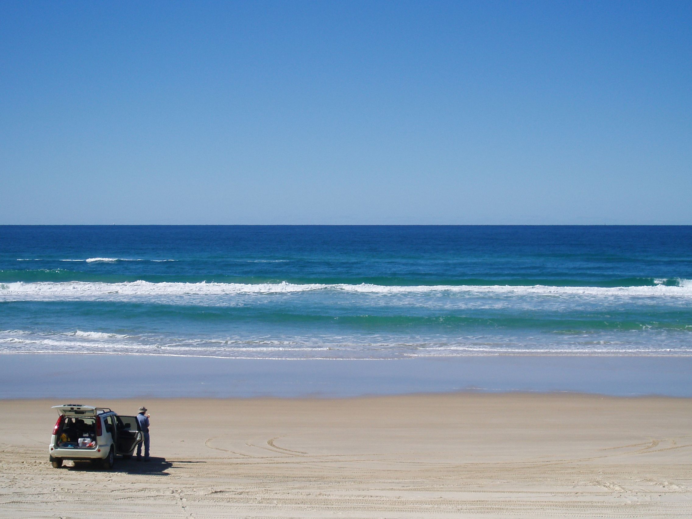 A 4WD on Bribie Island's eastern beach