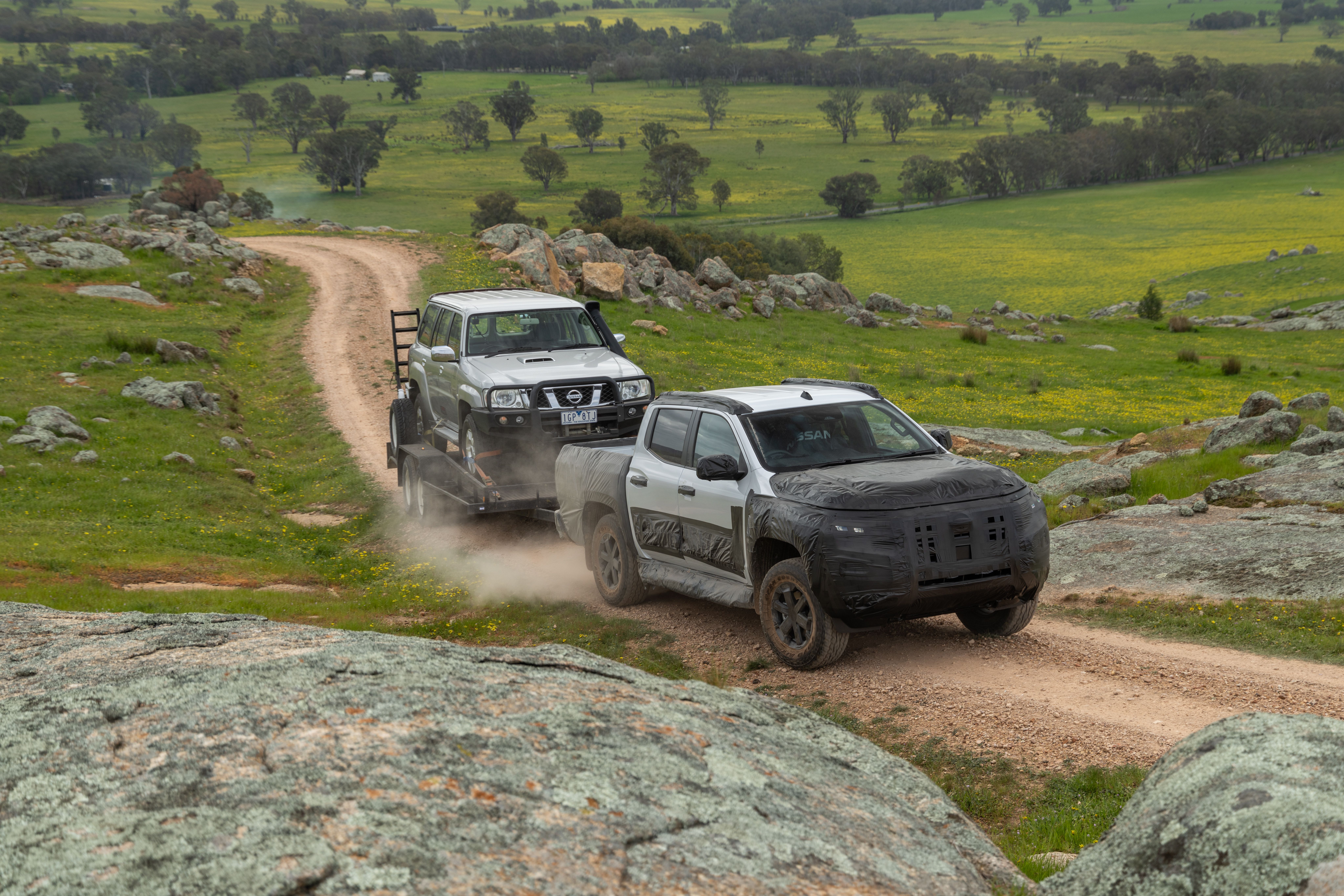 2026 Nissan Navara towing off road
