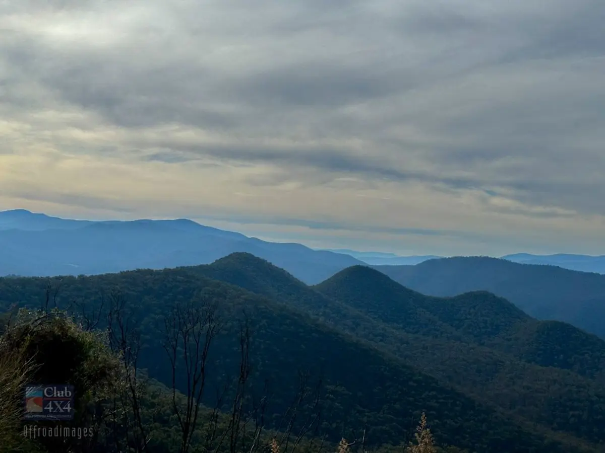 the barry way hill mountain range