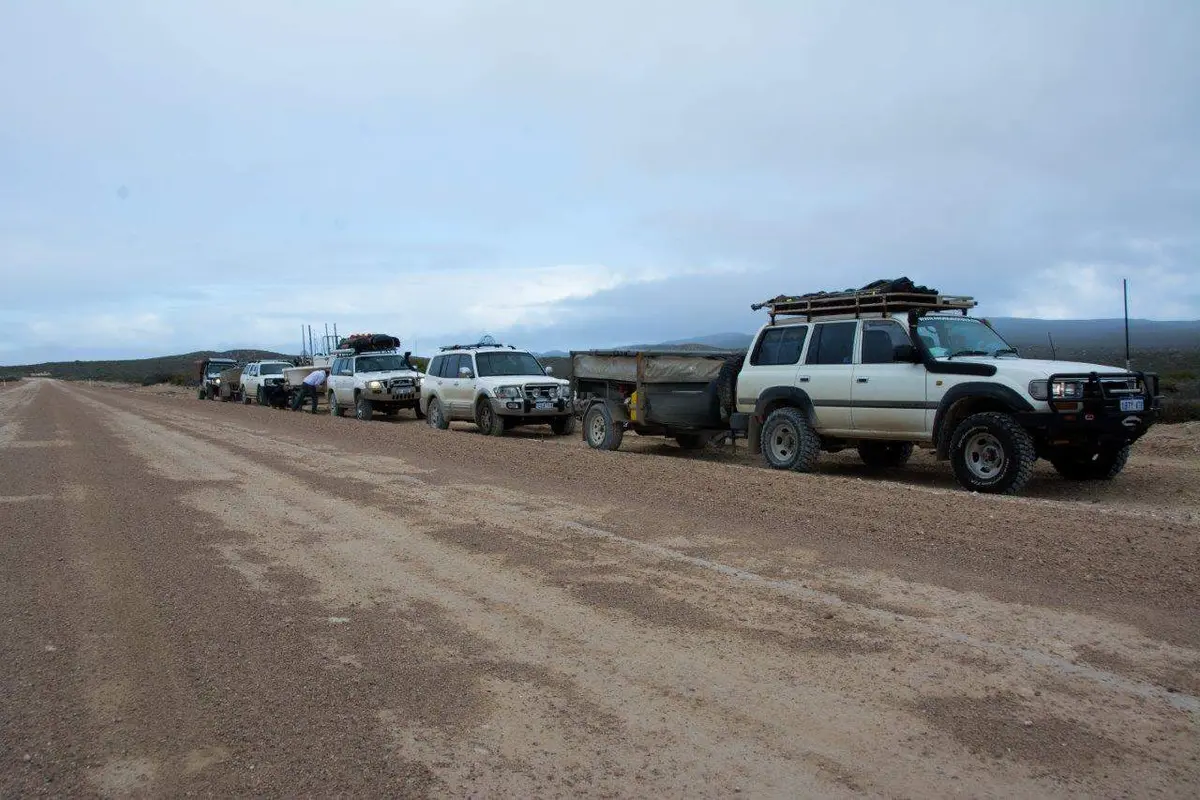 Tow vehicle matching wheels