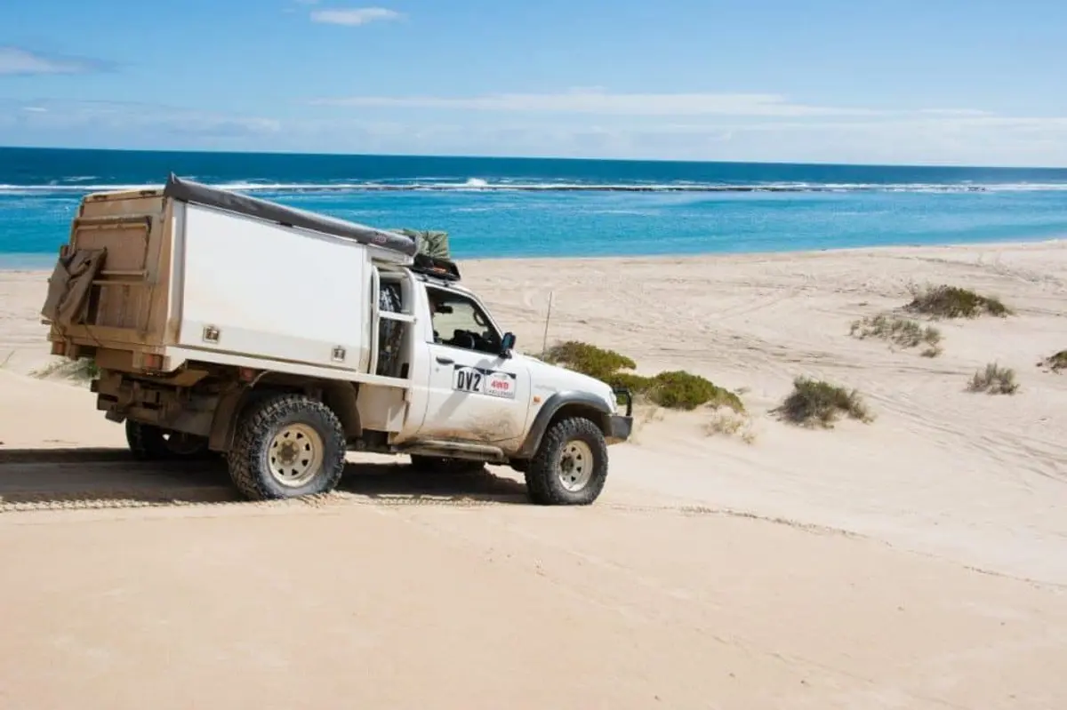 Lucky Bay Kalbarri 4WD