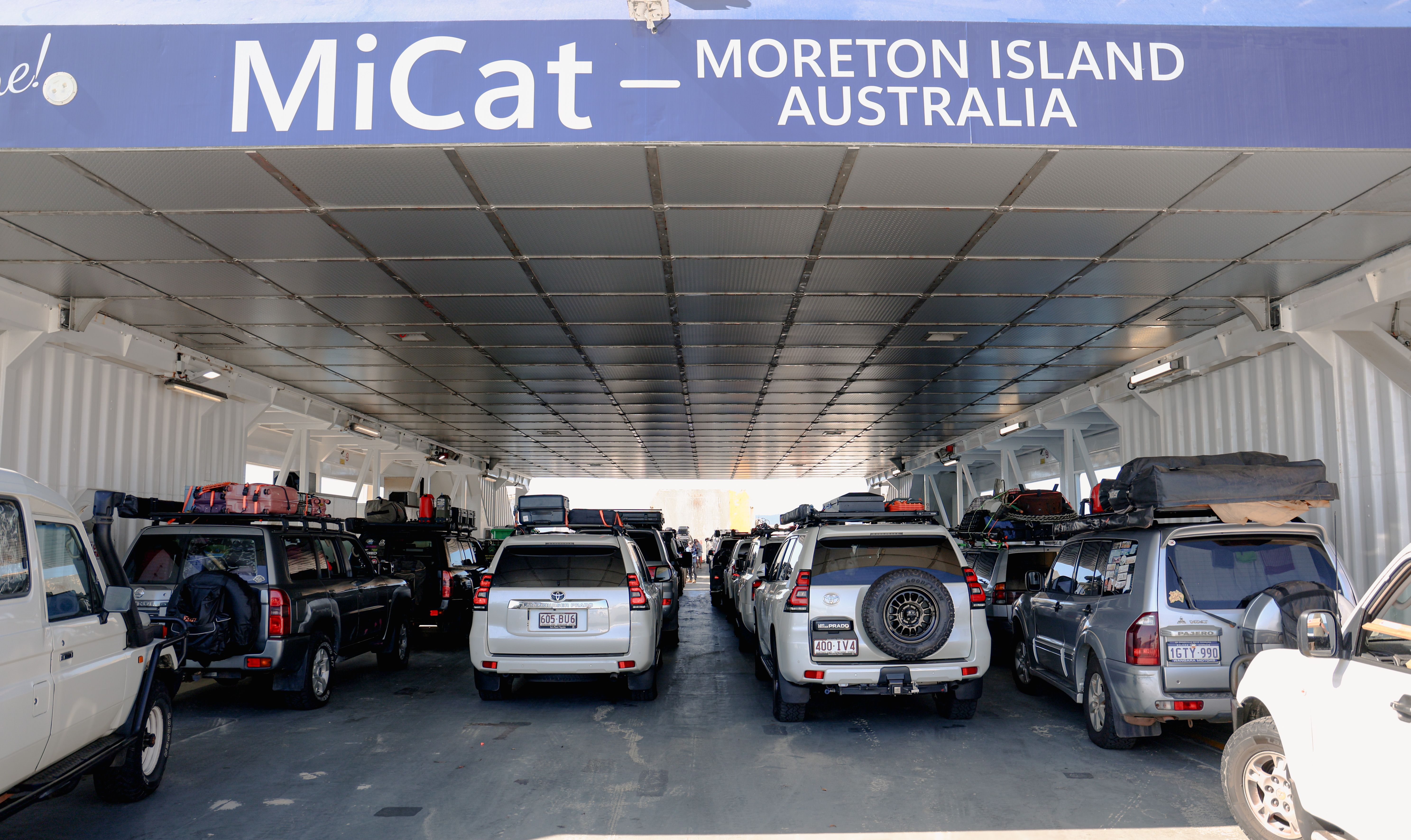 4WDs on the MiCat to Moreton Island