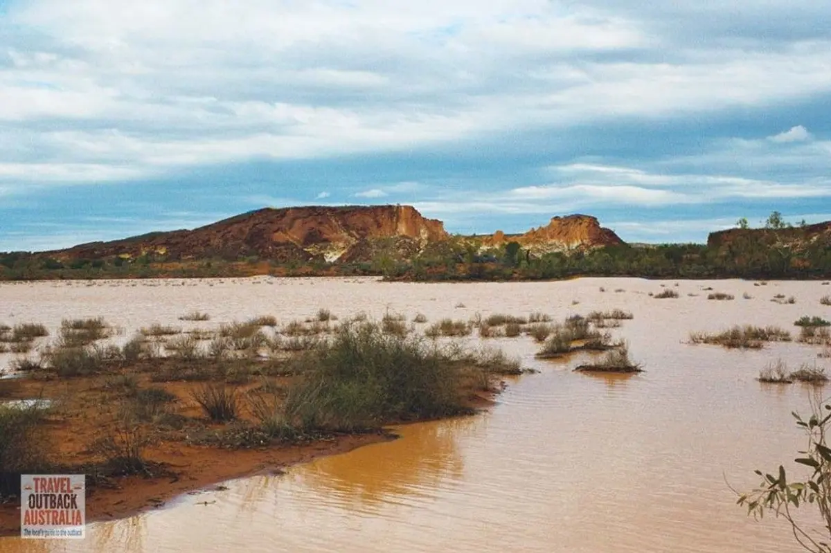 Rainbow Valley Conservation Reserve, Alice Springs, outback Australia