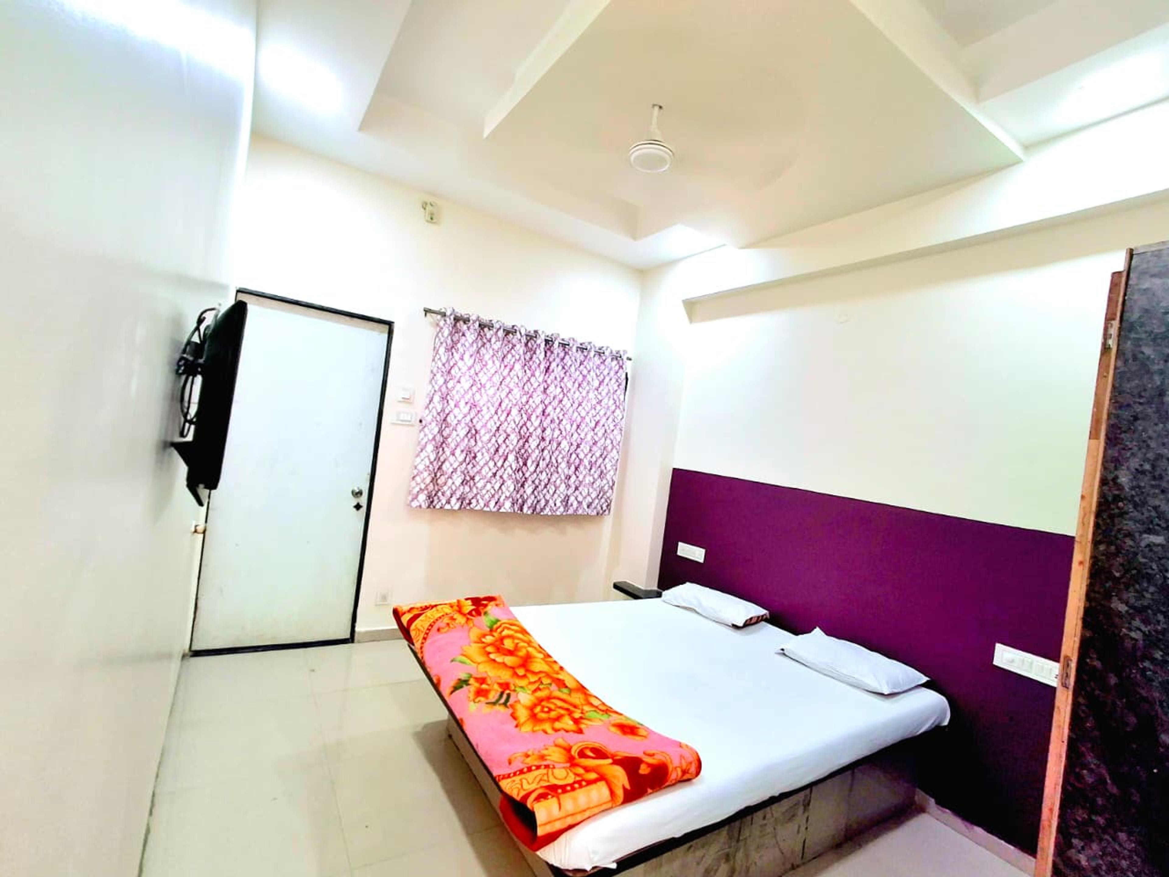 Gallery image 2 of VijayLaxmi Lodge