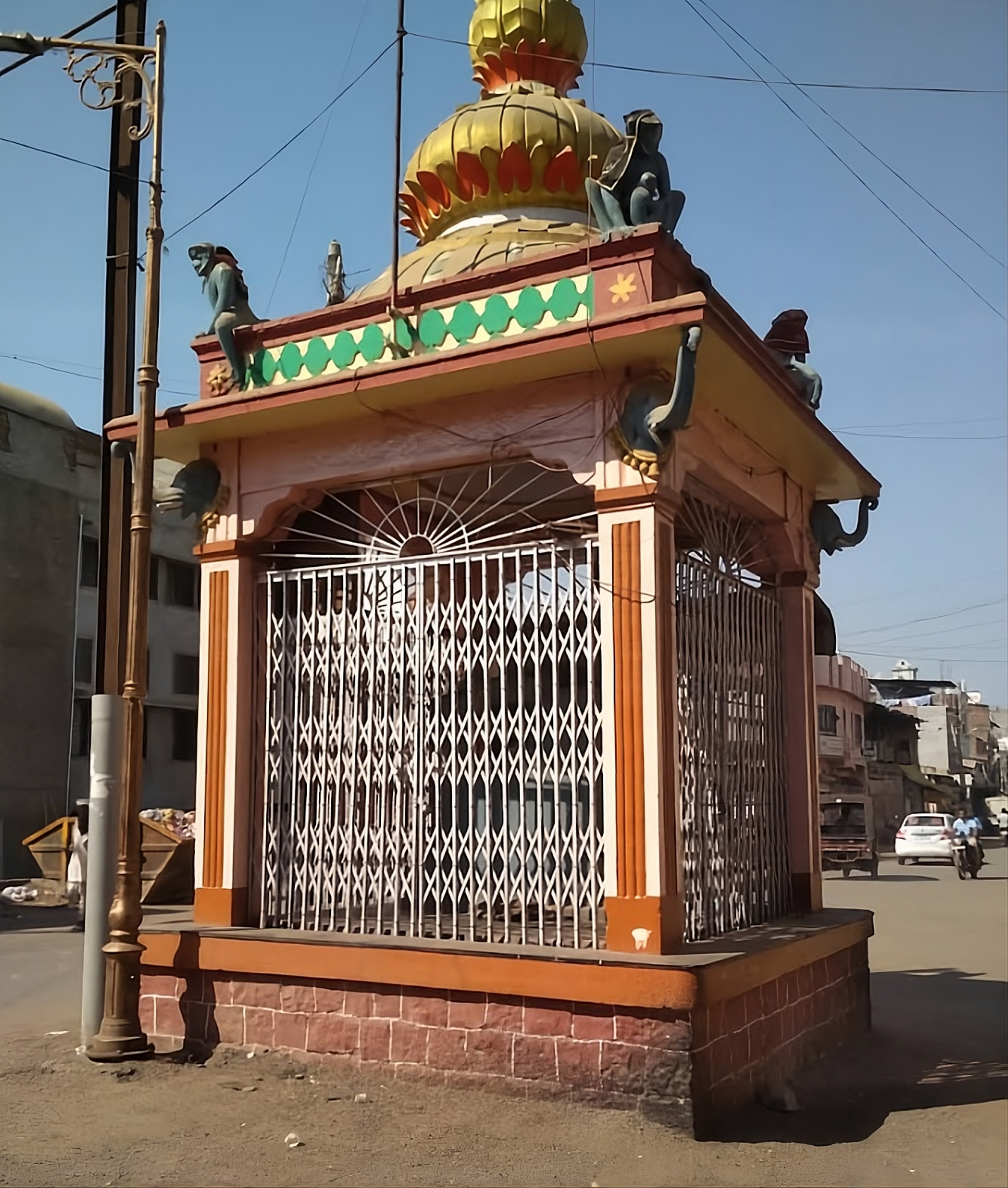 Gallery image 3 of Shree Tambda Maruti Mandir
