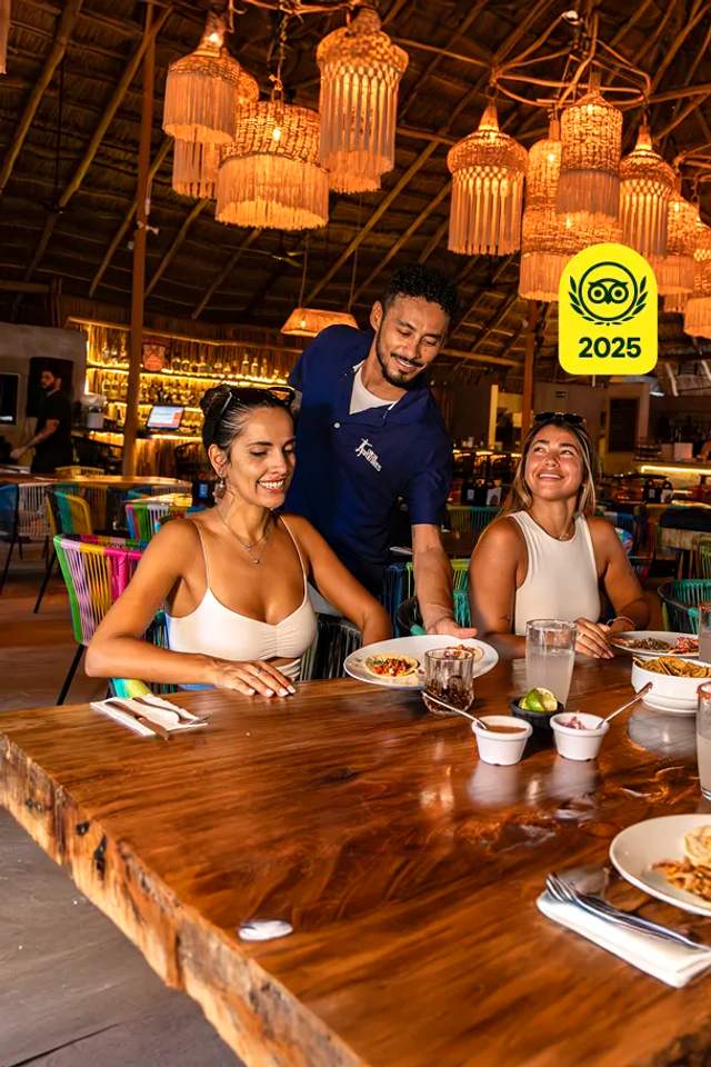 Enjoy one of the Best Cancun Food Tours.